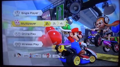 Mario Kart 8 Deluxe: Een Spektakel van Arcade Racen met Power-Ups en Onvergetelijke Circuits!